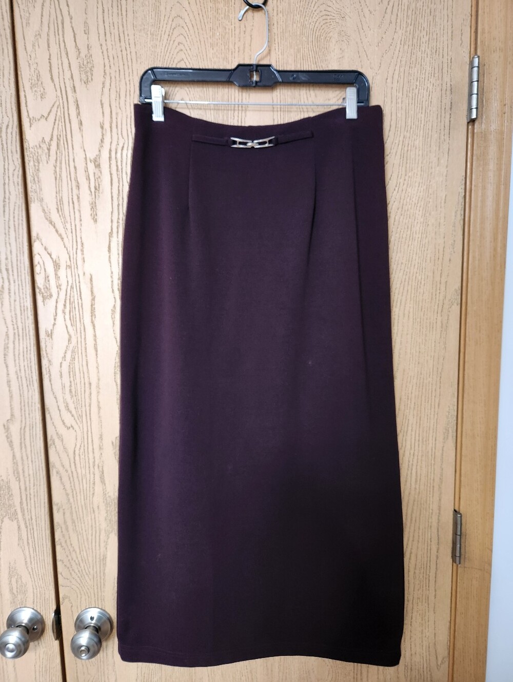 Briggs New York Plum Pencil Skirt with Metal Accent